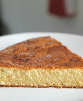 Gâteau nature moelleux ©PapillesetPupilles