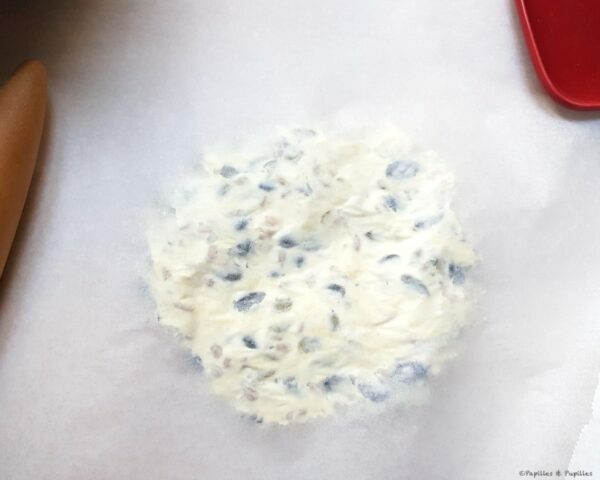 2 - On recouvre avec l'autre feuille