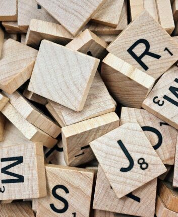 Scrabble ©Wokandapix de Pixabay