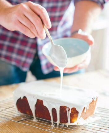 Lemon Drizzle Cake - Mike McEnearney ©Alan Benson
