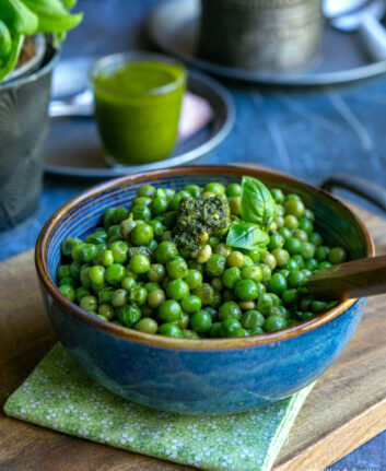 Petits pois au pesto
