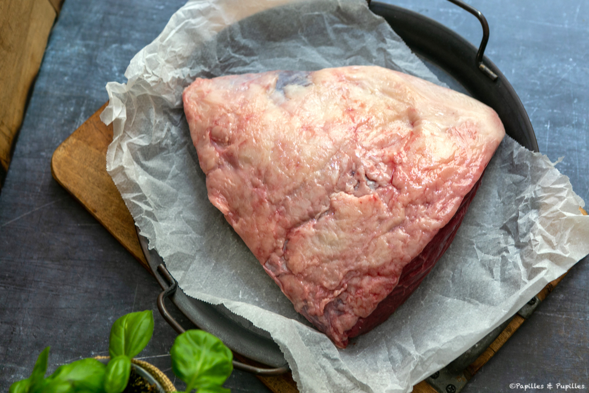 Picanha crue avec son gras de couverture