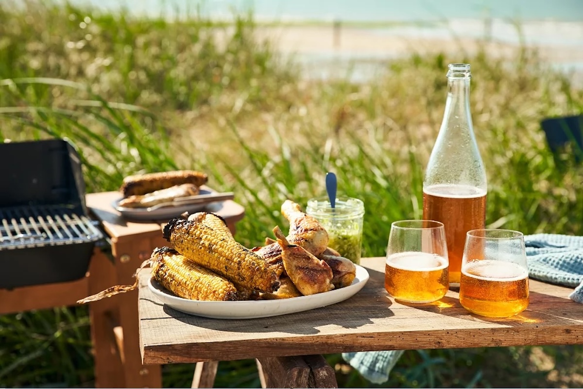 Poulet et maïs au BBQ, sauce salsa verde