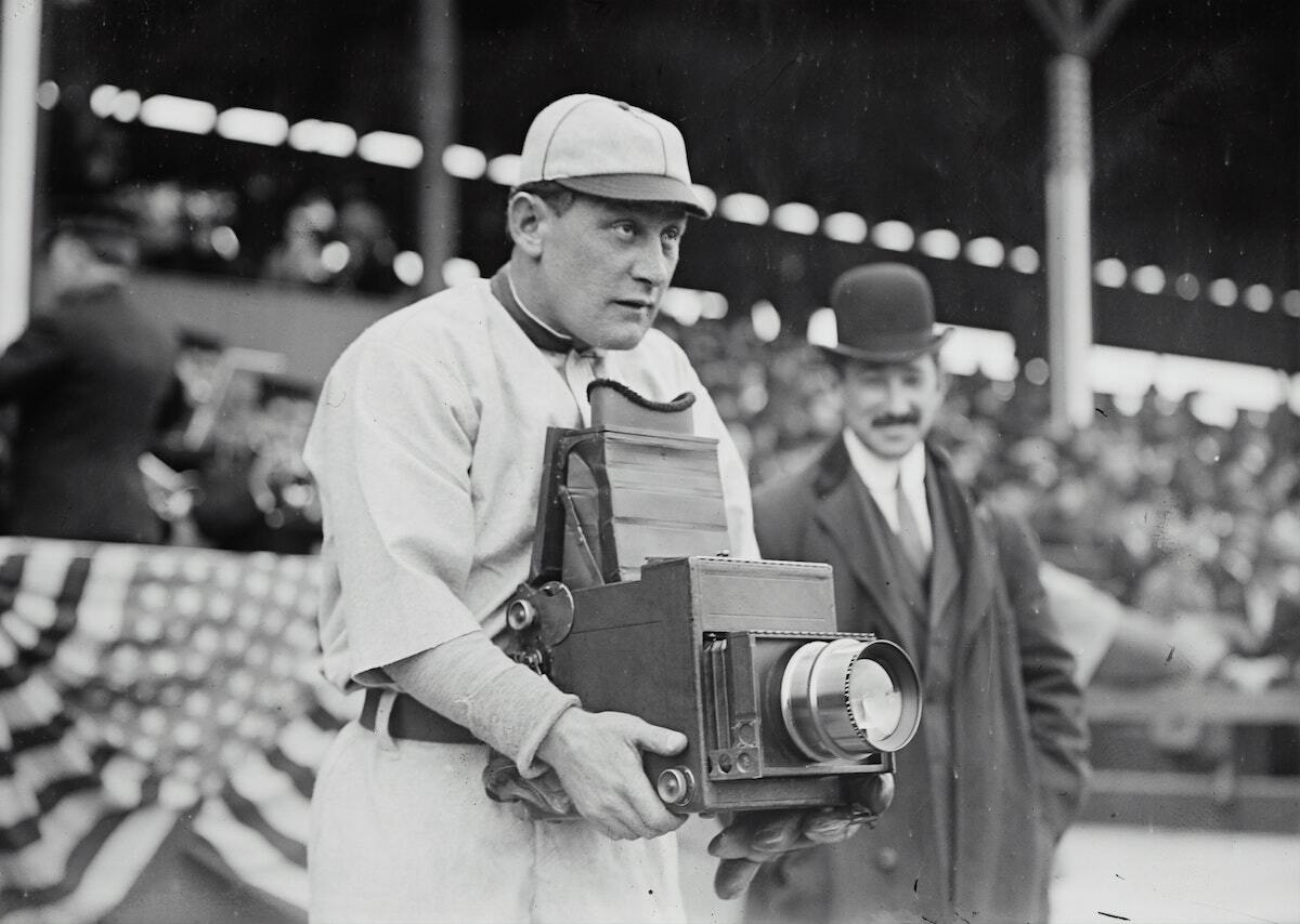 Revue de presse ©Photo by Library of Congress unsplash