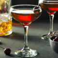 Cocktail Manhattan ©e Brent Hofacker shutterstock