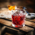 Cocktail Negroni © Marian Weyo shutterstock