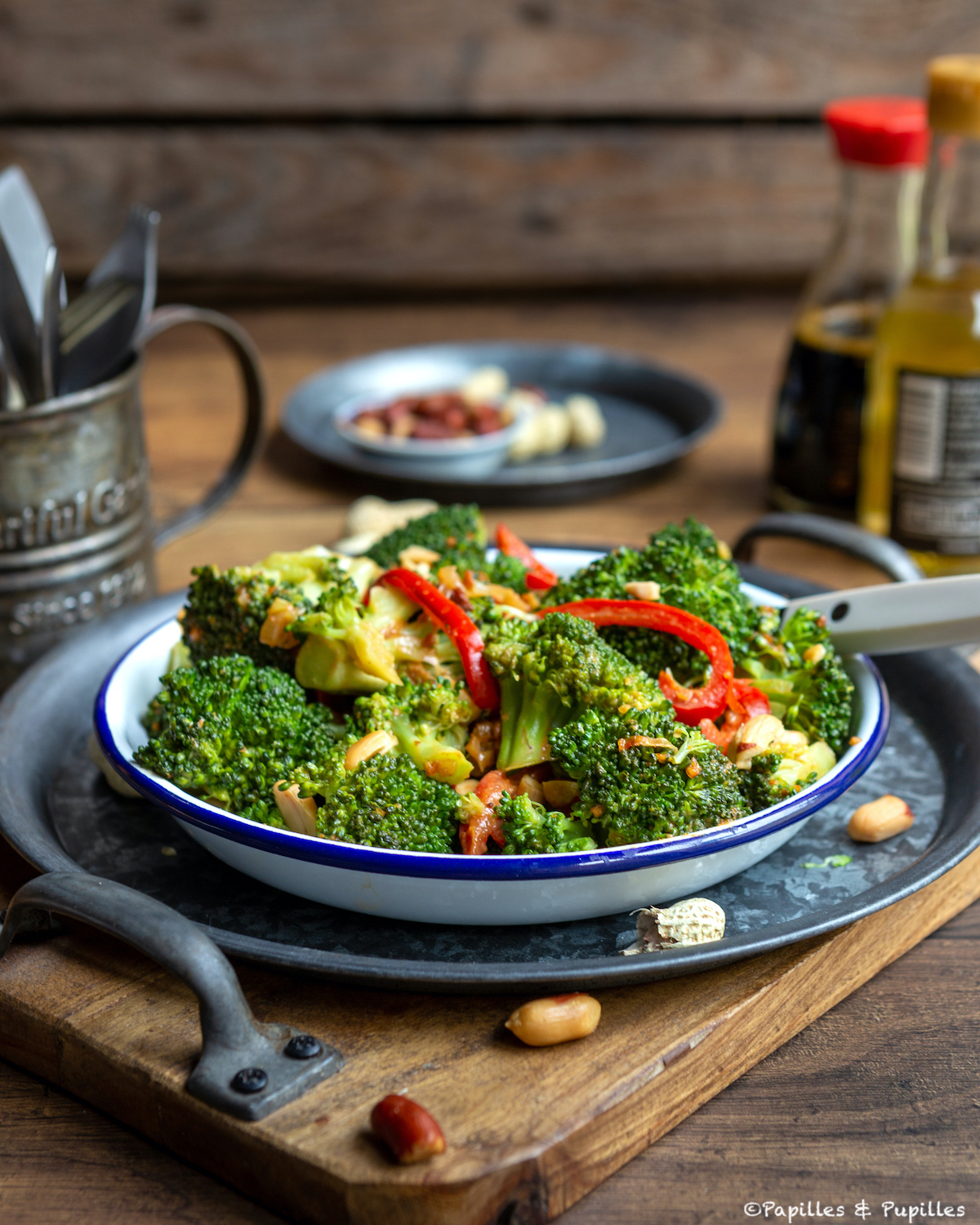 Brocolis sauce cacahuète