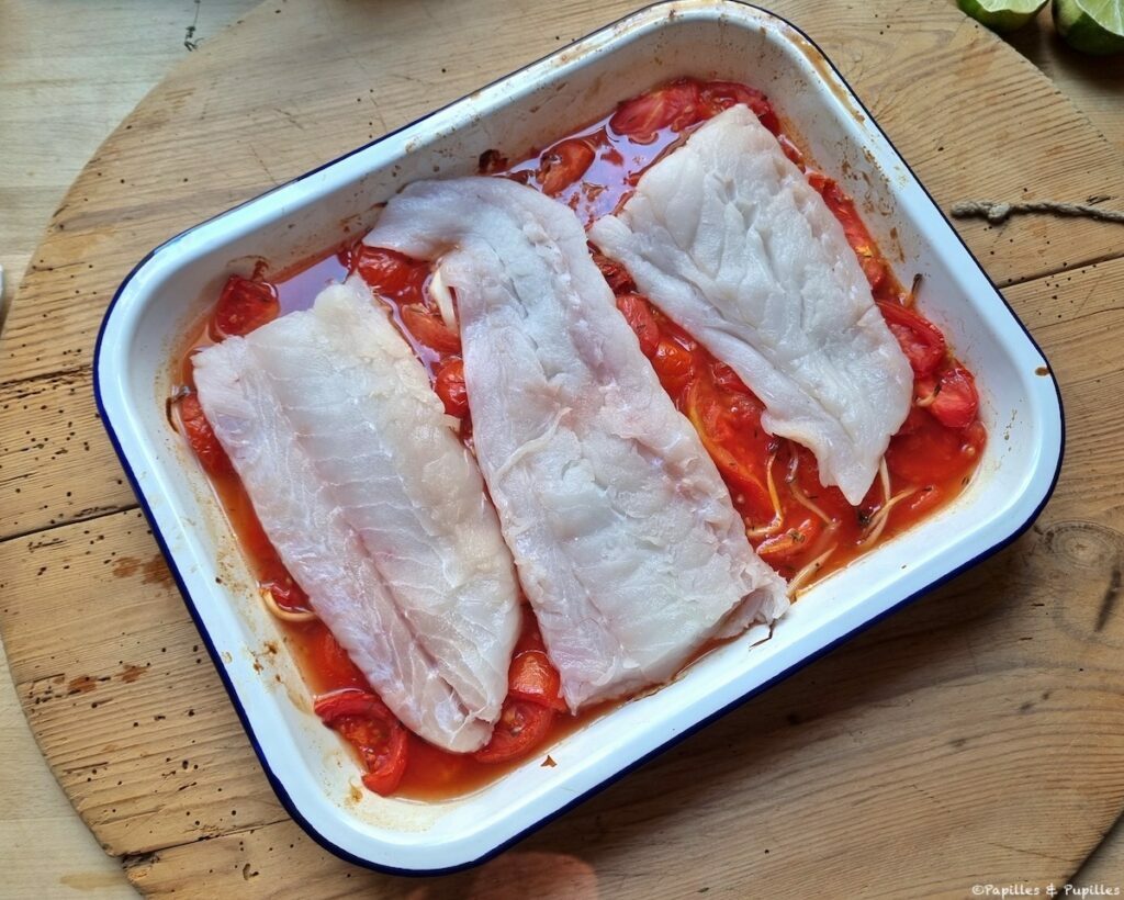 Cabillaud au four, tomates rôties, citron et persil