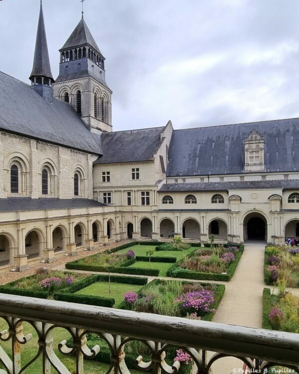Cloître - Abbaye de Fontevraud