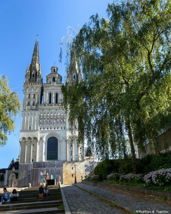 Montée Saint-Maurice et Cathédrale