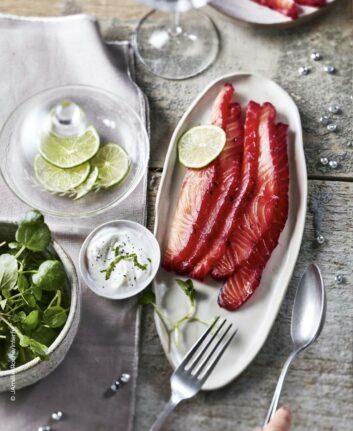 Gravlax de saumon à la betterave