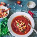 Soupe de tomates pimentée, salsa à la mexicaine