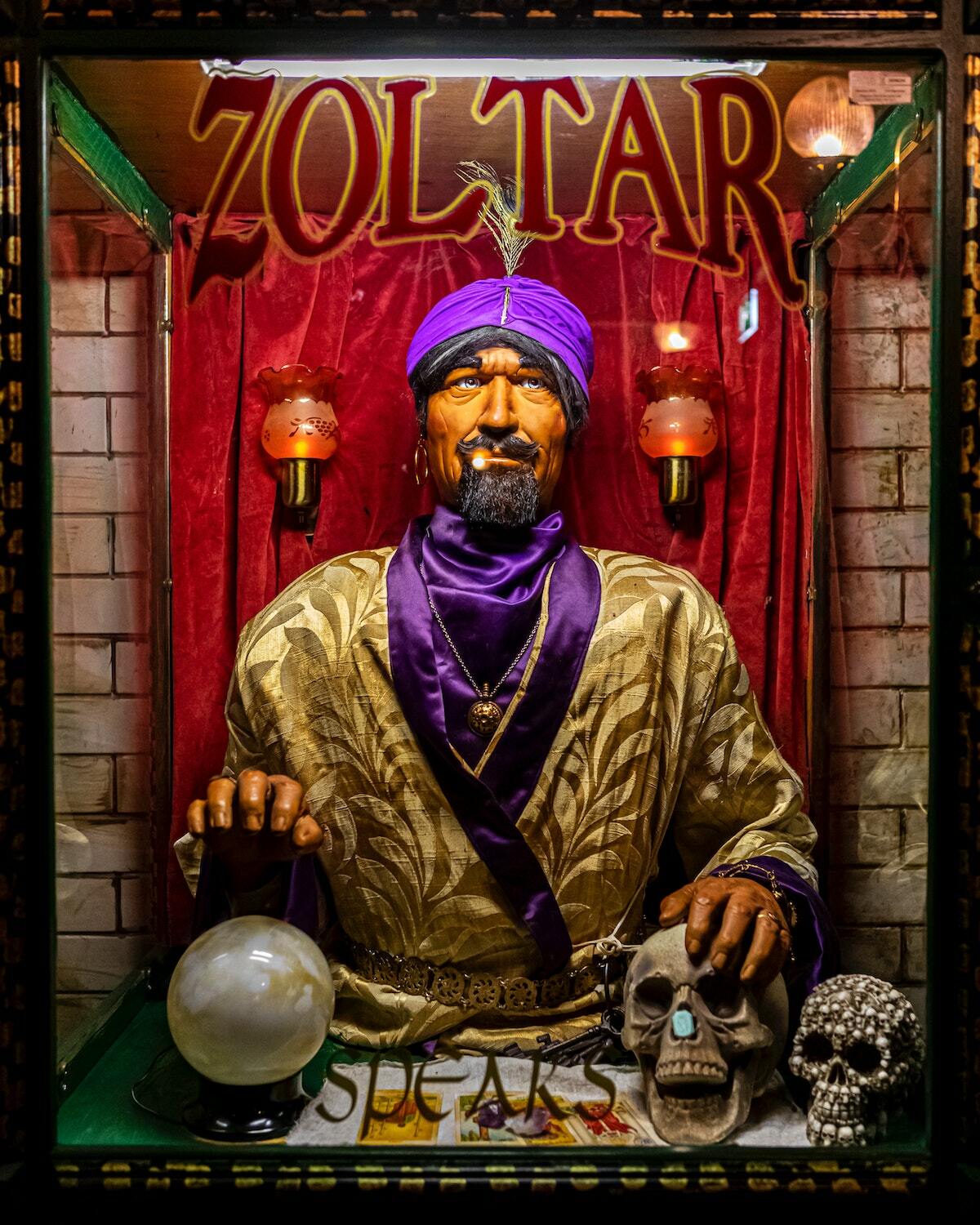 Boule de cristal ©hulki-okan-tabak-unsplash