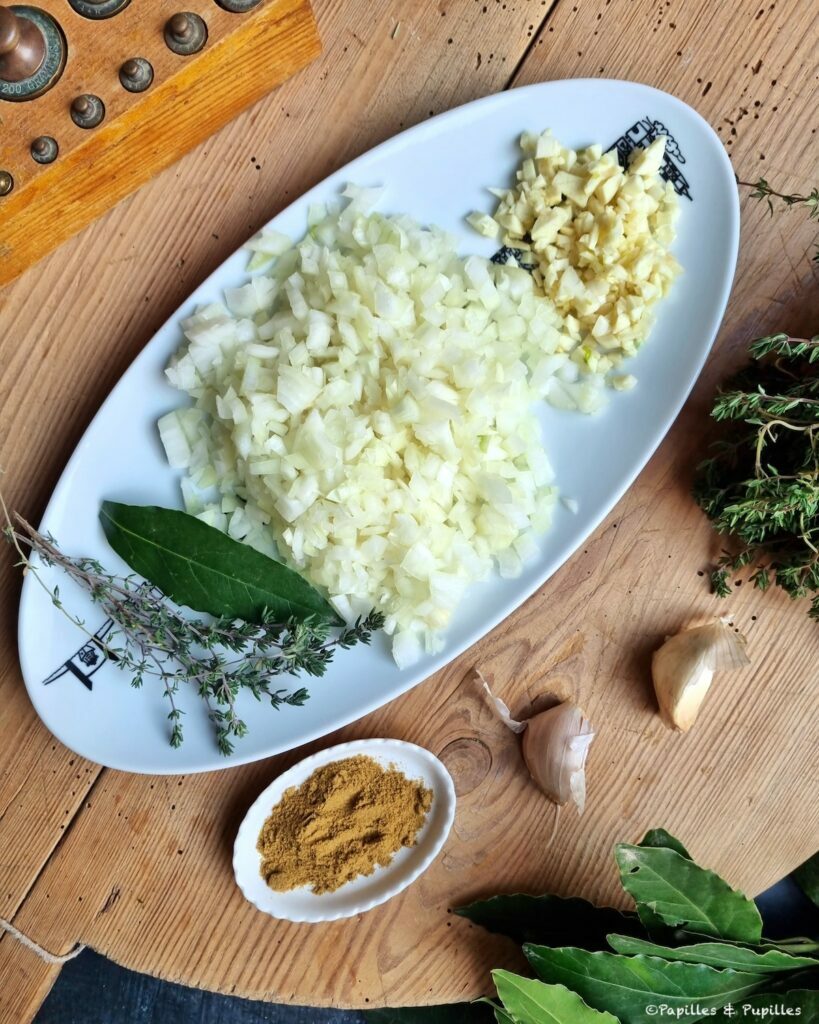 Ail oignon thym laurier cumin