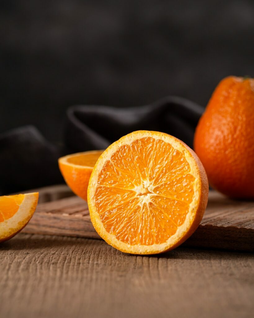 Orange ©mae-mu-unsplash