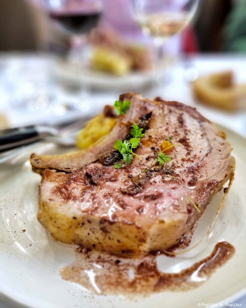 Carré de porc farci aux pruneaux d'Agen et purée