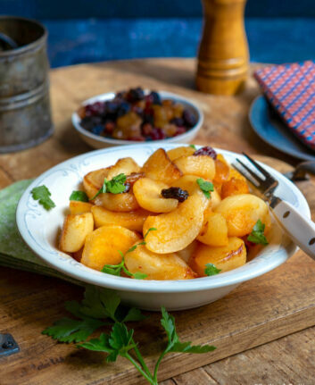 Navets au miel curry piment raisins secs