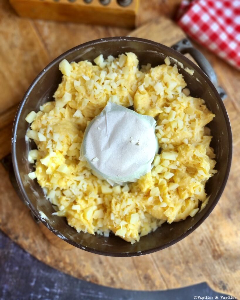 On ajoute le fromage