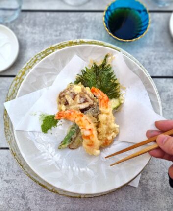 Légumes et crevettes en tempura
