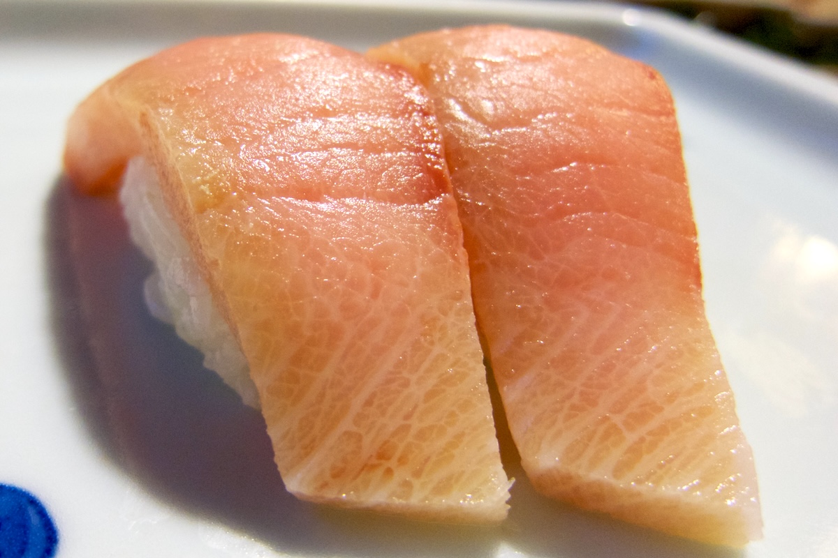 Nigiri sushi de seriole ©chicanerii CC BY-NC 2.0