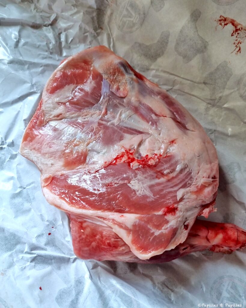 Epaule d'agneau avant cuisson