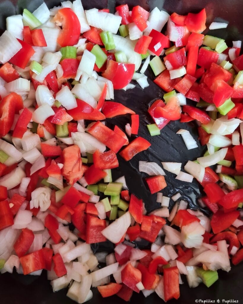 Oignons, céleri, poivrons