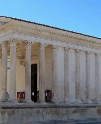 Nîmes ©Falco CC0 Pixabay
