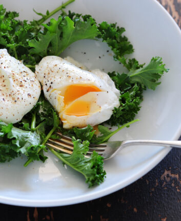 Oeufs pochés ©jules CC BY 2.0