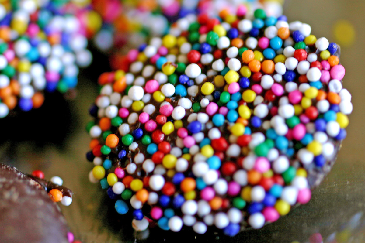 Nonpareils ©deb CC BY 2.0