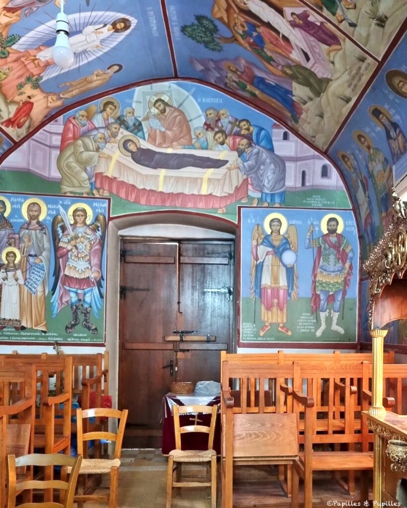 Arodes Eglise Arodes Intéieur