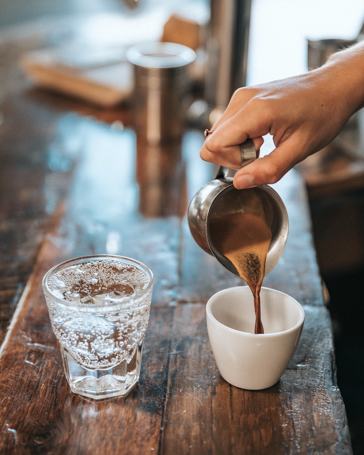 Café Chypre ©Nathan Dumlao Unsplash