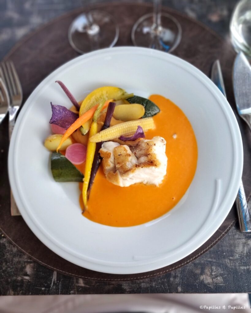 Lotte, coulis de piment fumé