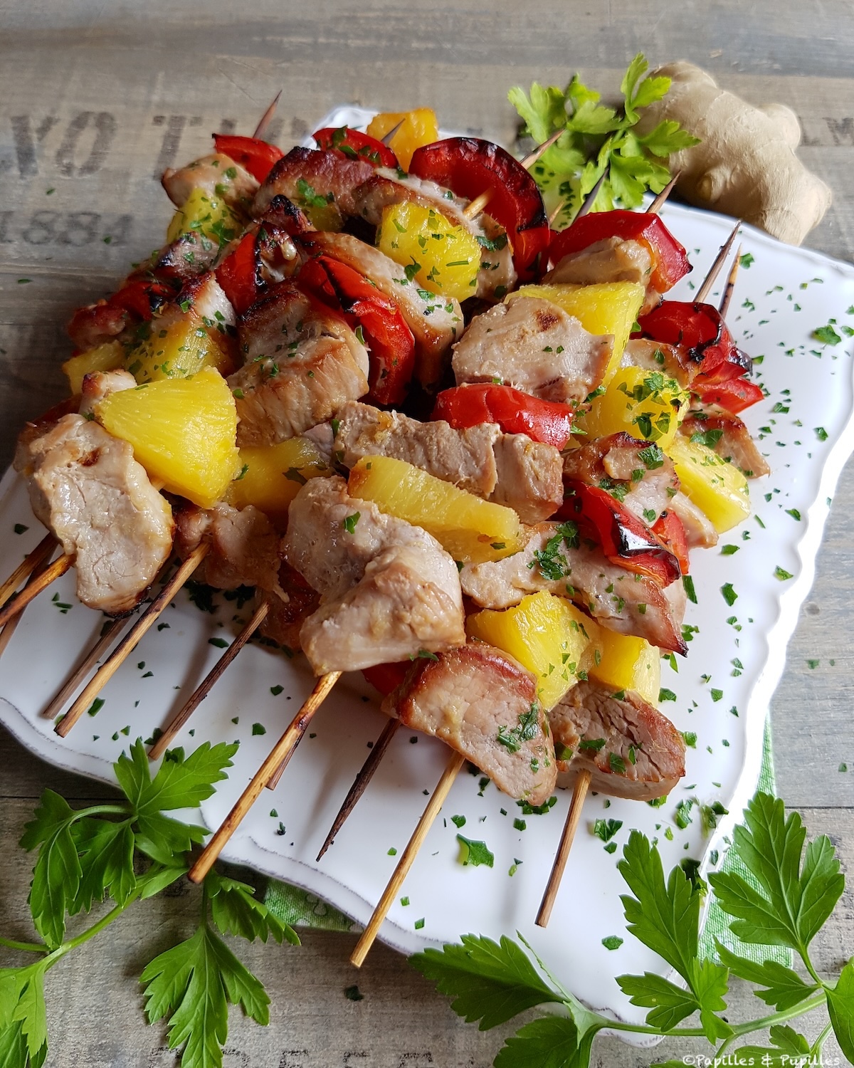 Brochettes de porc à l'ananas