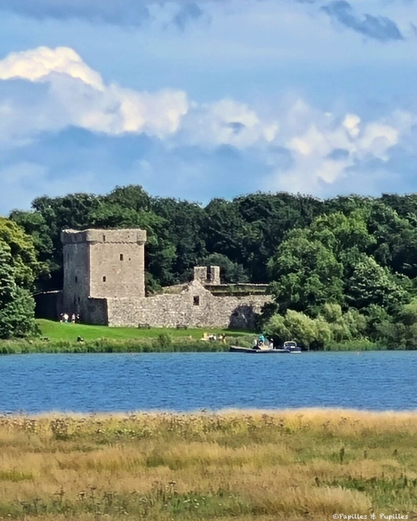 Castle - Loch Leven