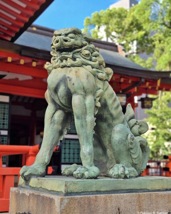 Sculpture Ikuta-jinja