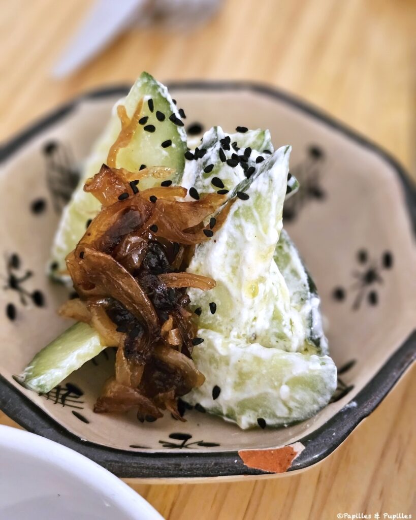 Concombre oignon labné