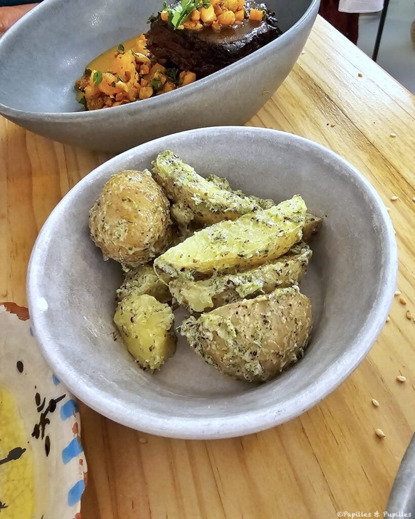 Pommes de terre et coriandre