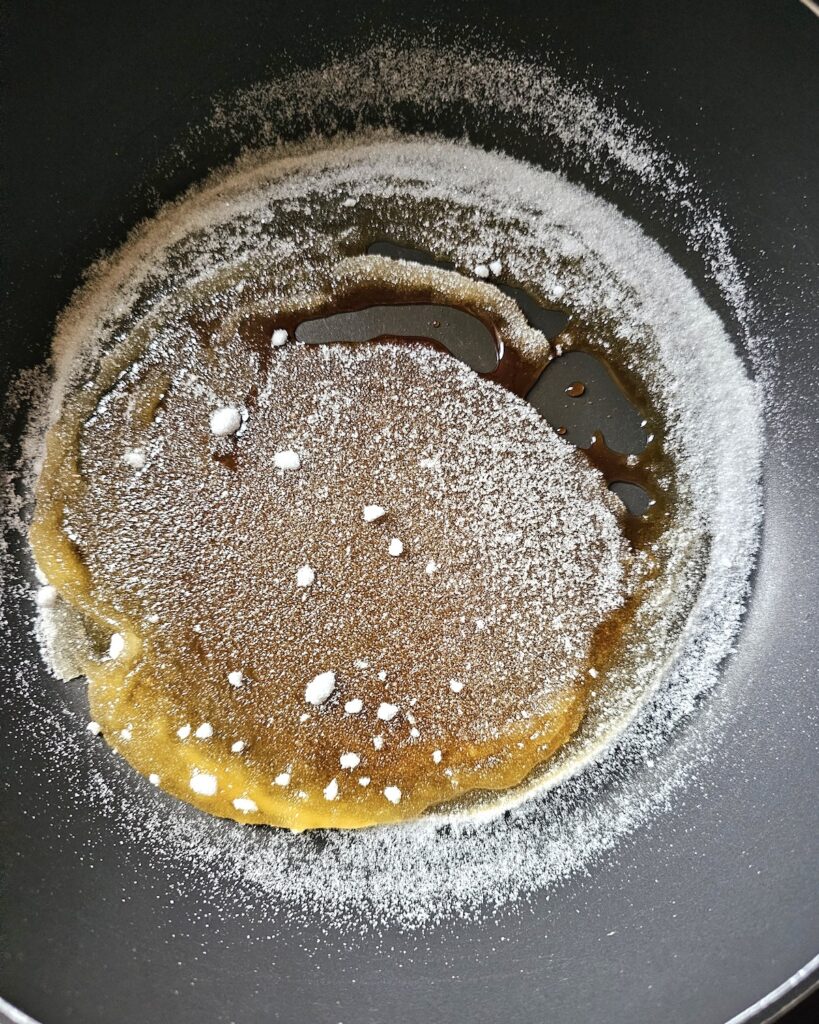 Caramel en train de prendre