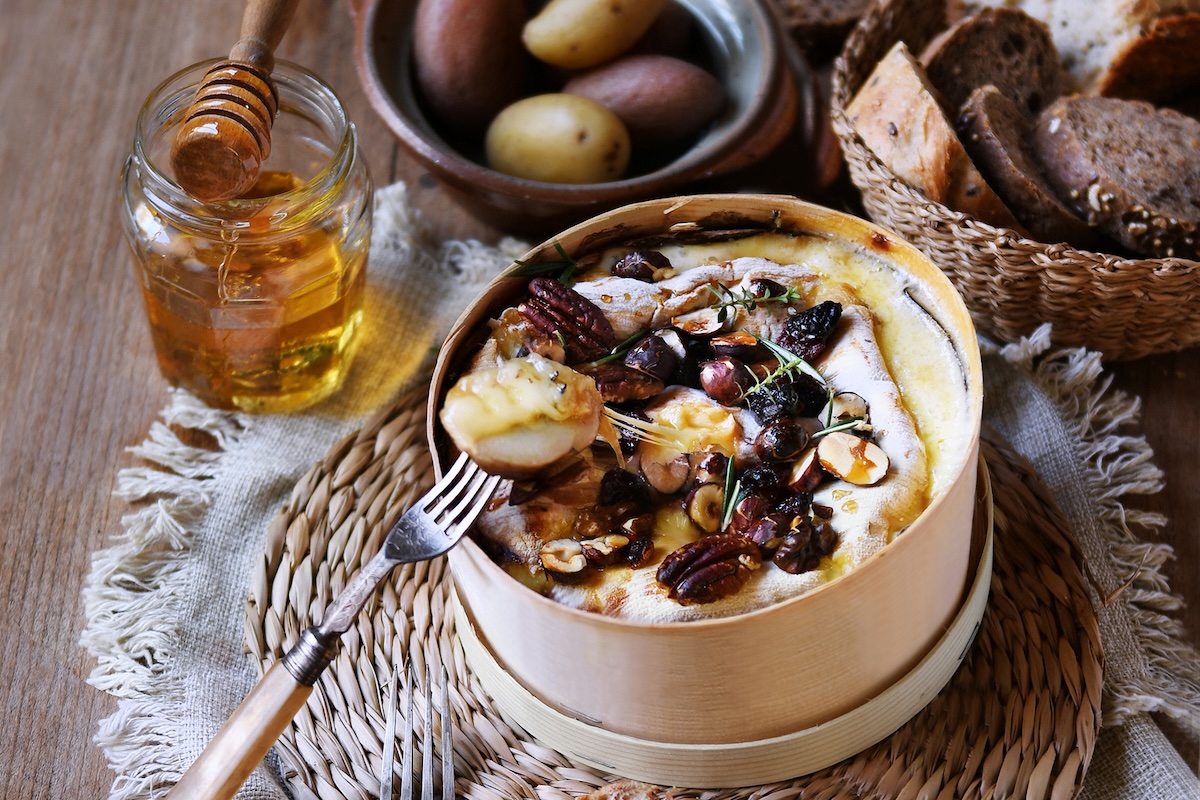 Mont d Or chaud aux fruits secs