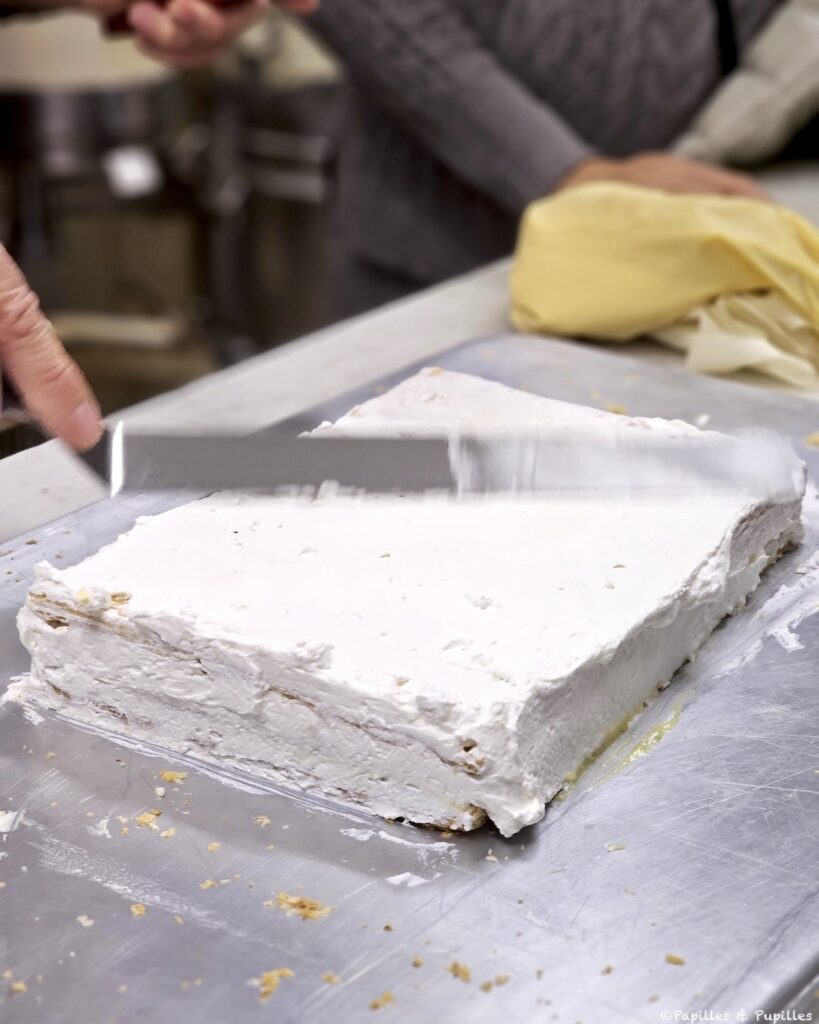 Etalez la crème fouettée