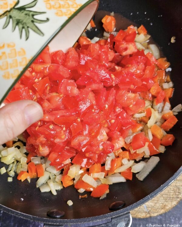 Ajoutez les tomates
