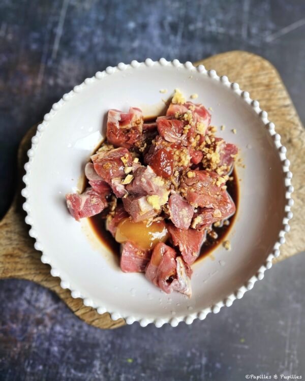 Mettez les ingrédients de la marinade