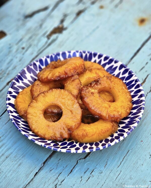 Tranches d'ananas caramélisées