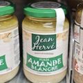 Purée d'amandes blanches