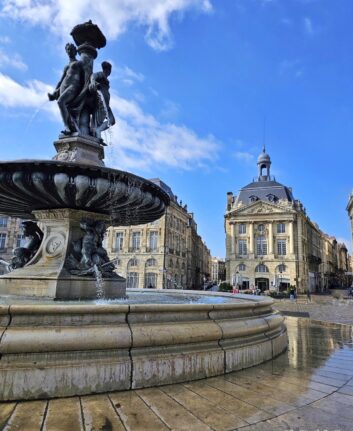 Place de la Bourse, Bordeaux
