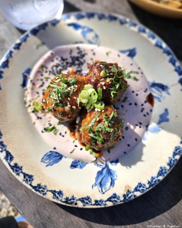 Balls du chef, crème piquante, teriyaki