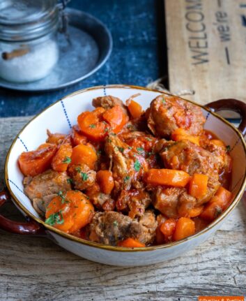 Sauté de veau aux carottes, à l’orange et citron confit