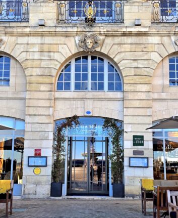 Le Gabriel - Entrée du restaurant