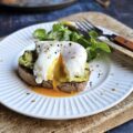 Avocado toast et œuf poché