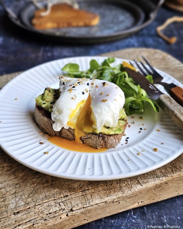 Avocado toast et œuf poché